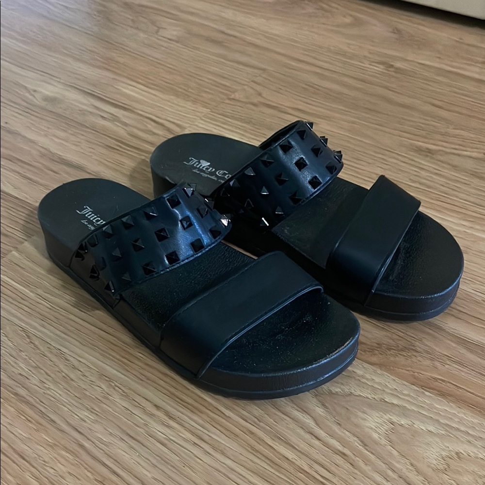 Juicy Couture Black Studded Slides sz. 8